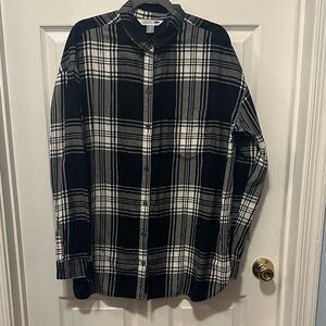 Old Navy Black and White Lightweight Flannel Plaid Shirt